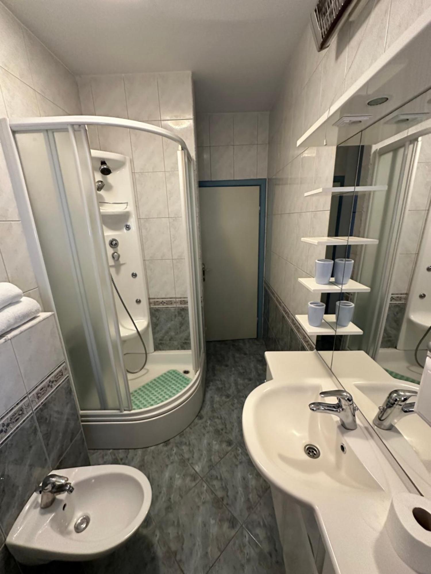 Vs Rooms Split Bagian luar foto